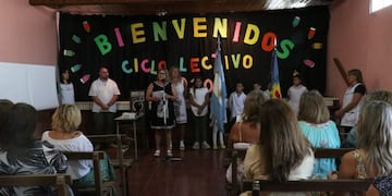 Acto de Inicio de clases  en la Escuela 27 de Tres Arroyos