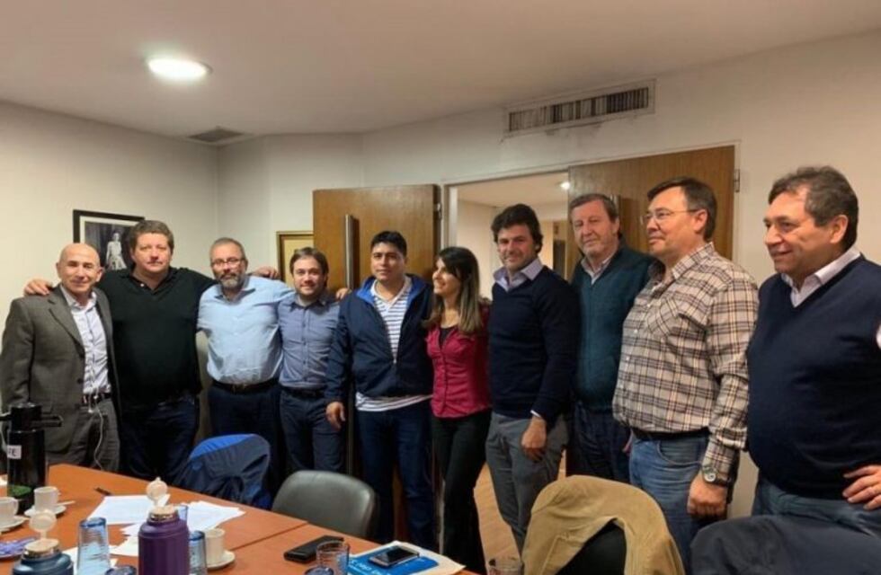 Provincia, gremios y Sinopec firmaron acuerdo de productividad