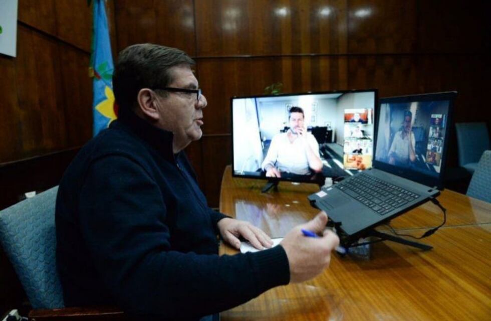 Montenegro mantuvo una reunión con Lammens: "Sabemos que el turismo no va a ser igual"