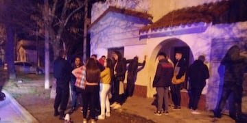 Imagen ilustrativa de Fiesta clandestina