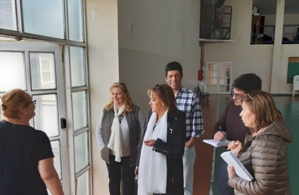 Autoridades de Educación recorrieron edificios escolares en El Calafate