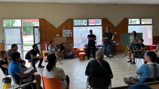 Curso de Verano de Reparación de Bicicletas en el CEDI