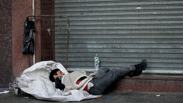 Más de 18 millones de personas son pobres en nuestro país.