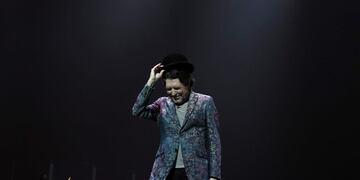 (FILES) In this file photo taken on November 24, 2019 Spanish musician Joaquin Sabina performs during his presentation with Joan Manuel Serrat (out of frame) at the Antel Arena in Montevideo, on November 23, 2019\u002E - Spanish singer-songwriter Joaquín Sabina underwent surgery for a stoke on February 13, 2019 after having suffered a spectacular fall from the stage at a concert in Madrid , and is in good condition, the artist's office told AFP\u002E (Photo by PABLO PORCIUNCULA / AFP)