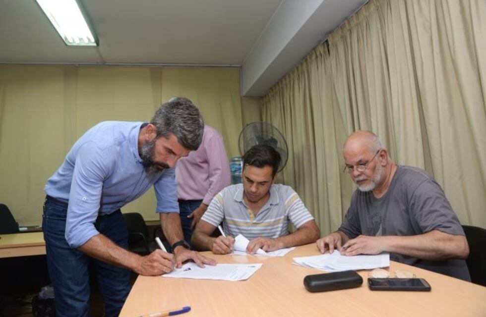 El Gobierno cerró paritarias con Ampros