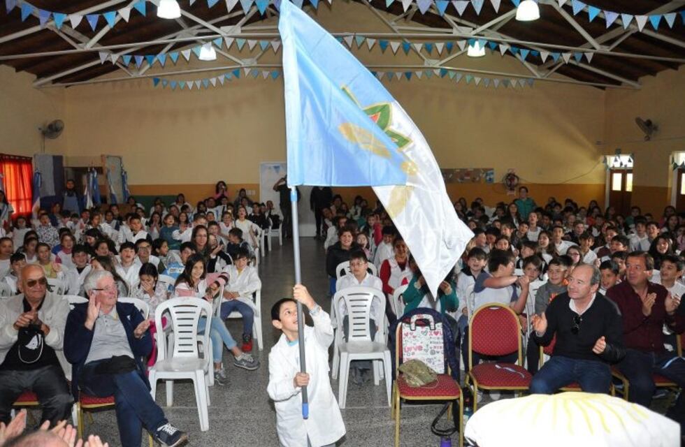 Ex combatientes brindaron una emotiva charla en Monte Hermoso