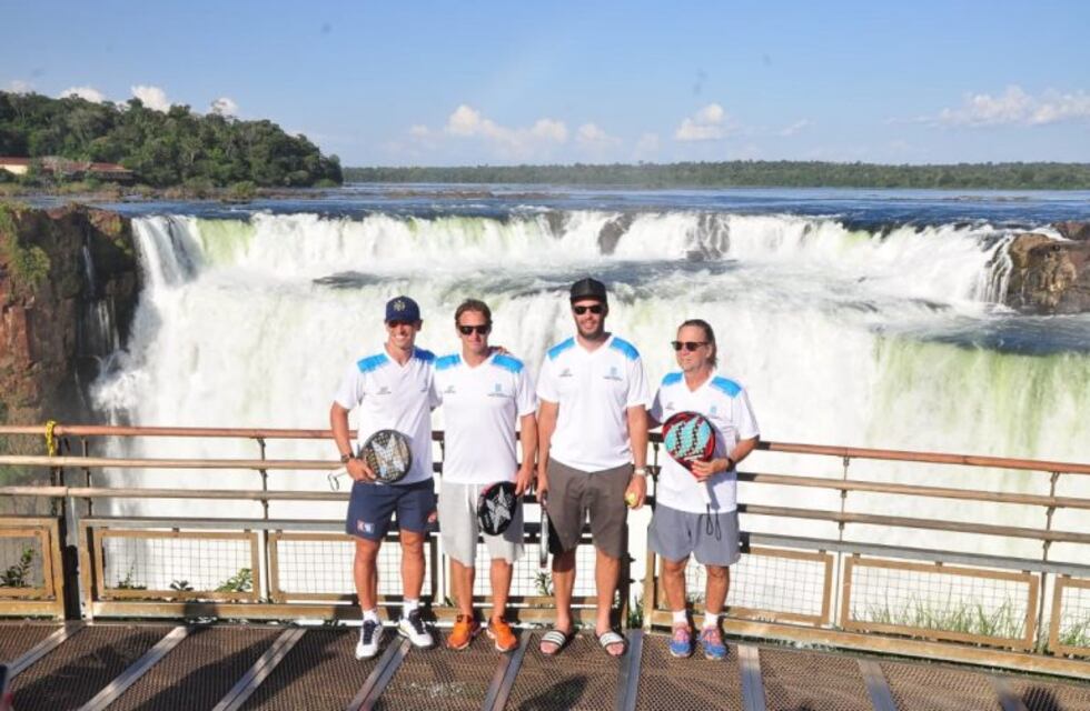 Chucho Acasuso y Nalbandian abrieron la exhibición de padel