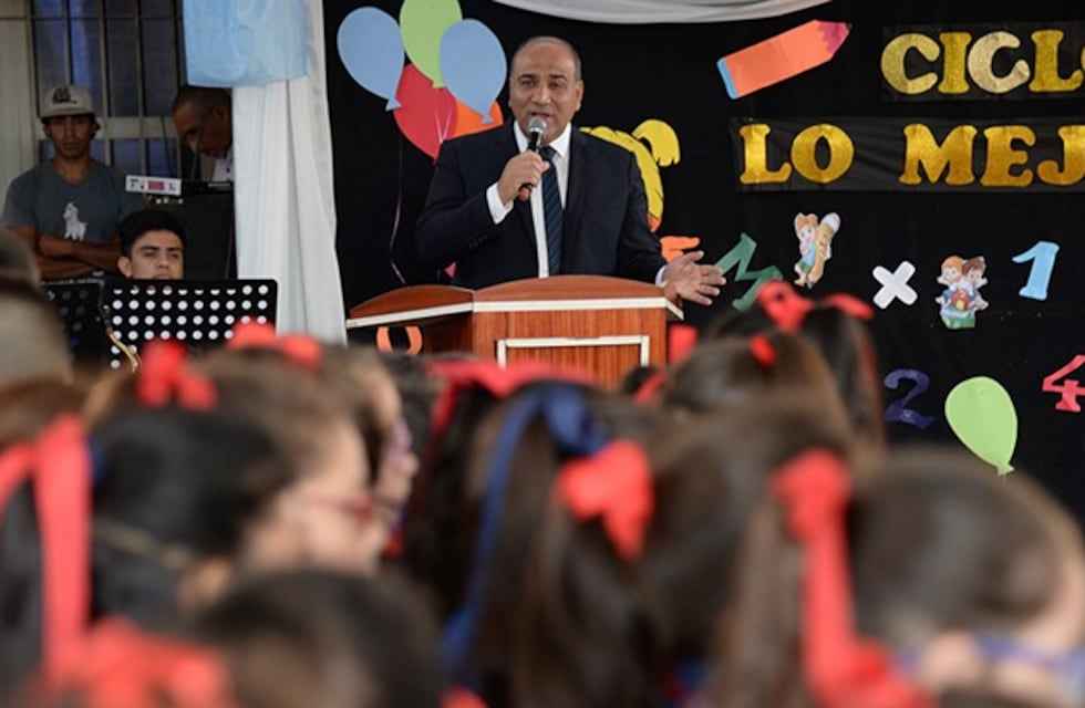 Juan Manzur: "En Tucumán estamos muy por arriba de lo acordado en esa paritaria nacional"