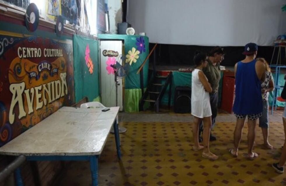 Detuvieron a dos adolescentes por el robo al Centro Cultural de Pueblo Nuevo