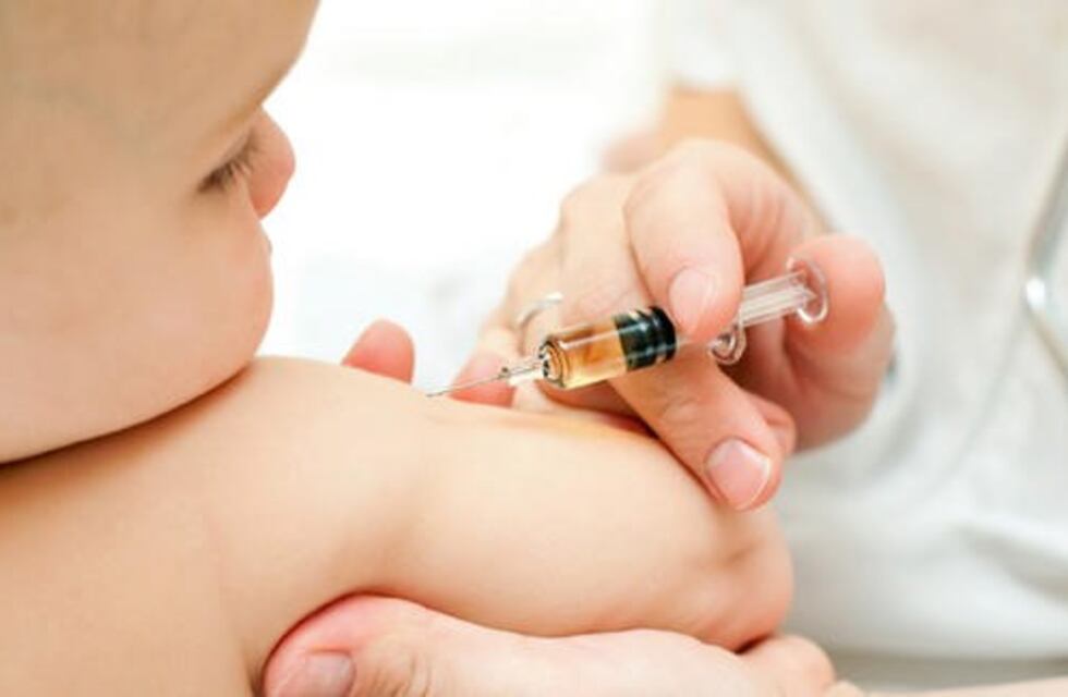 Carlos Paz: llegaron dosis de vacuna Menveo pero no son suficientes