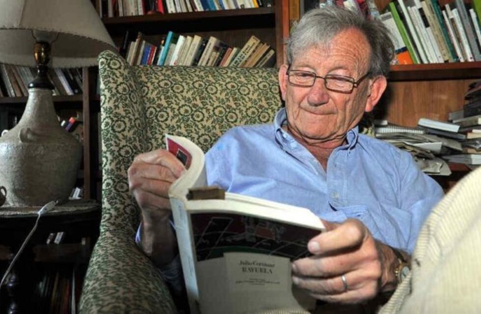 Falleció el referente de los estudios de comunicación Héctor Schmucler