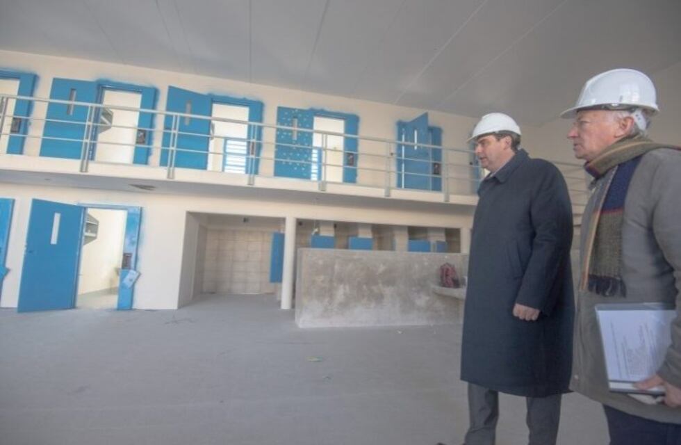 Continúan los trabajos y avances en la Cárcel Federal