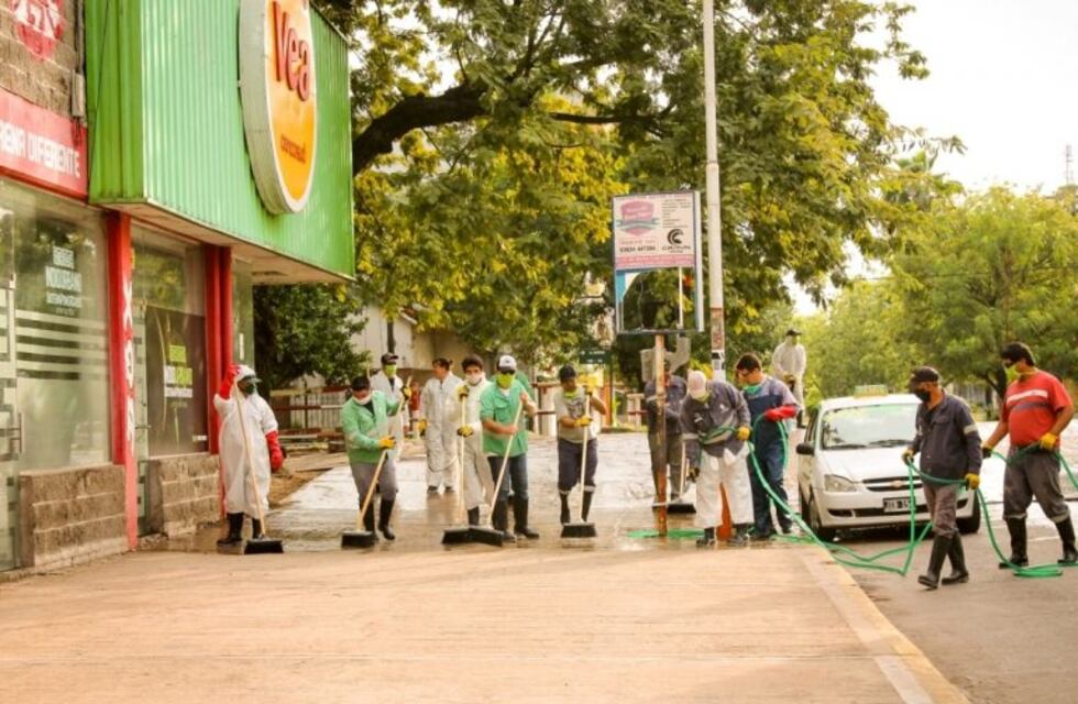 Siguen los operativos de desinfección en la ciudad