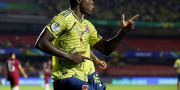 (AP Photo/Victor R\u002E Caivano)