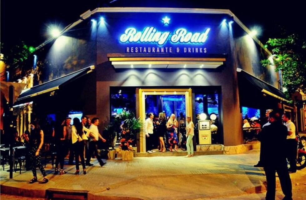 Se robaron mesas y sillas de un conocido bar de Pichincha