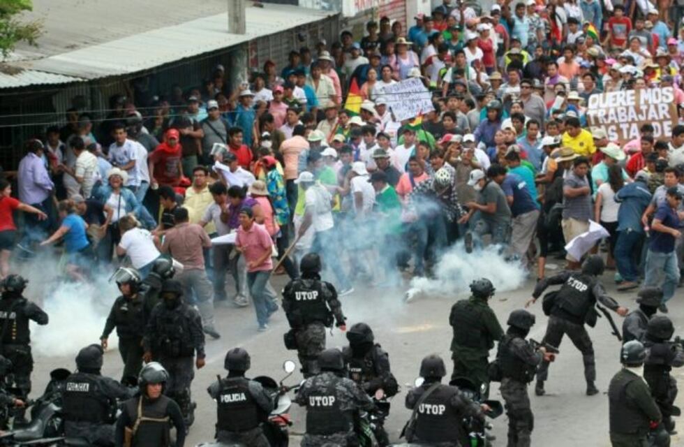 Convocan en Neuquén una marcha para apoyar al pueblo boliviano