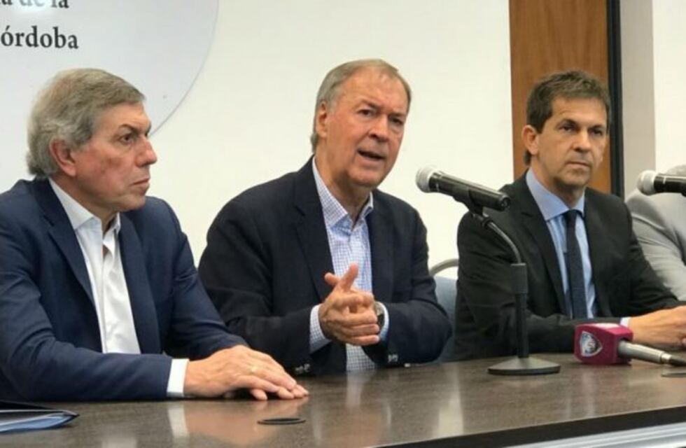 Para Schiaretti, "es necesario que sean las pymes las que empiecen" a exportar