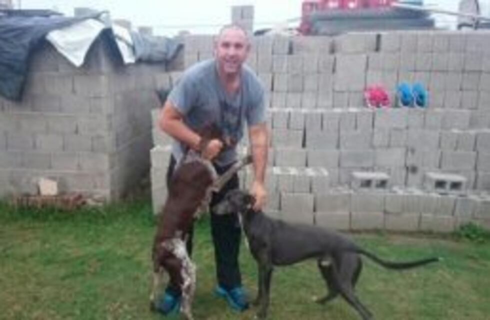 "La Mole" Moli criticó a Anita Martínez por intentar prohibir las carreras de perros