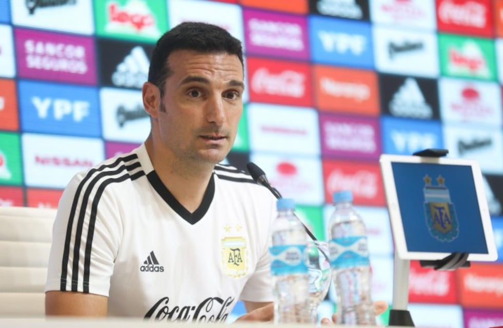 Scaloni dio la lista de convocados y confirmó la vuelta de Messi: "Quiere intentarlo una vez más"