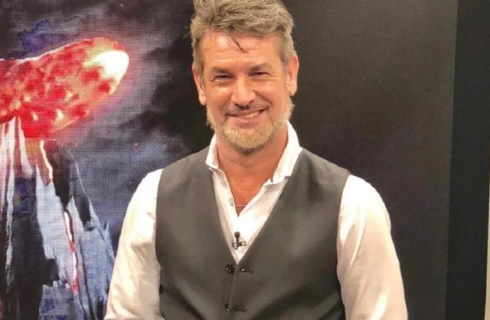 "No descarto subrogar un vientre con una compañera de radio", dijo Diego Díaz