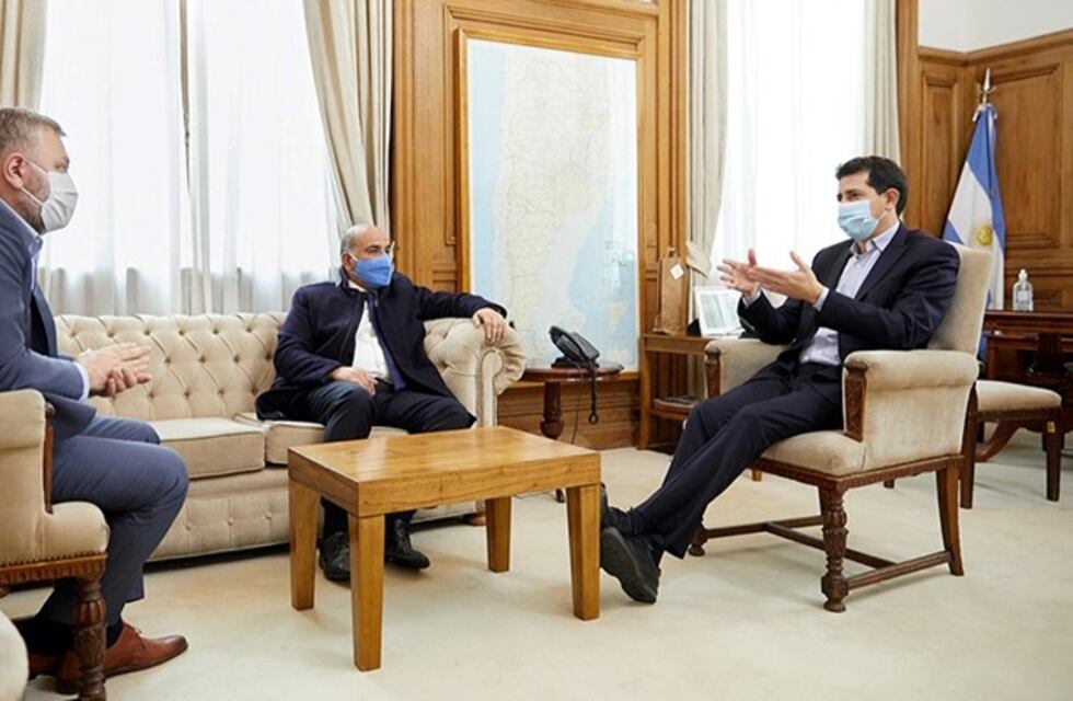 Manzur fue recibido en Buenos Aires Eduardo de Pedro, Santiago Cafiero y Martín Guzmán