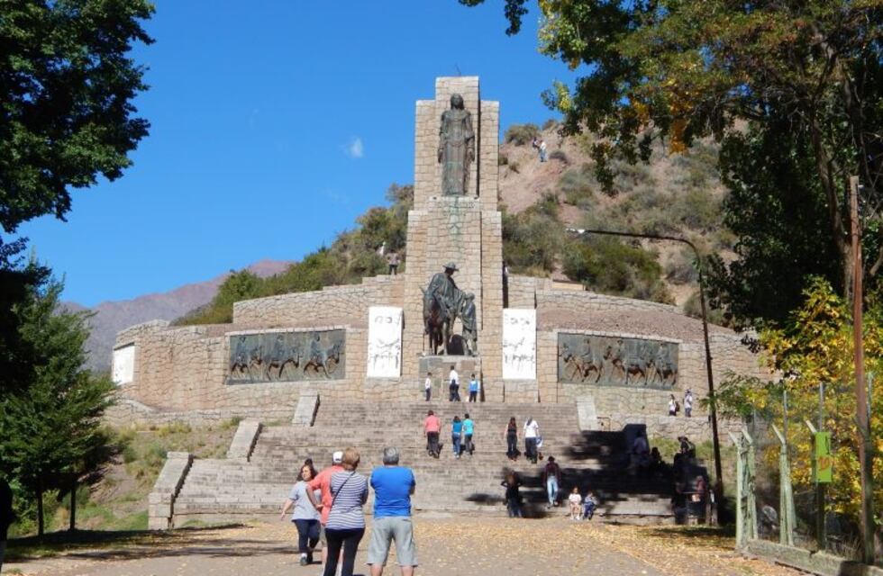 Elaboran protocolo para la reapertura del Manzano Histórico