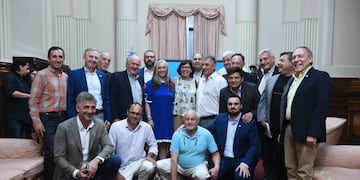 En el Senado, los representantes de las cooperativas eléctricas del país se reunieron con los legisladores\u002E
