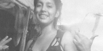 Se busca a la joven desaparecida Flavia Anahu00ed Florencia Su00e1nchez, de 18 au00f1os y a su hija de tres au00f1os.