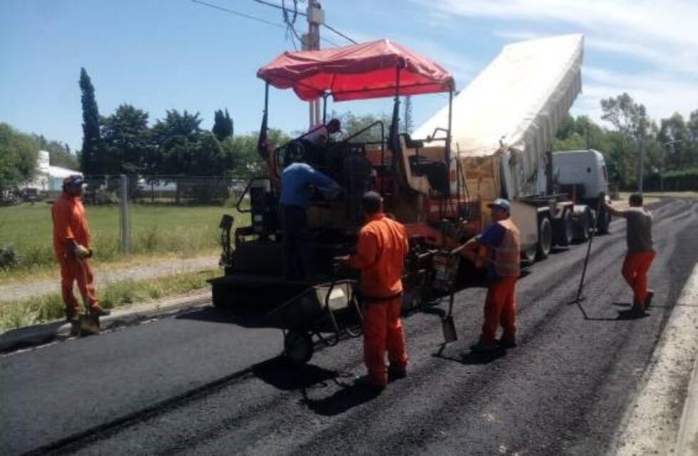 Aseguran que el "nuevo" pavimento de Viedma se está hundiendo