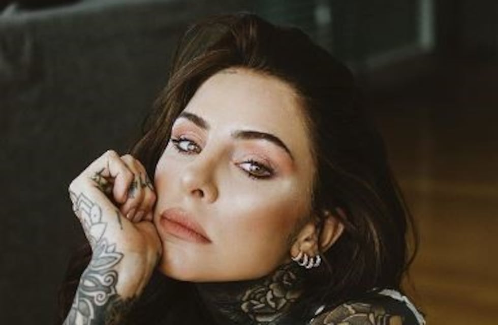 Cande Tinelli furiosa: "Me tienen hinchados los ovarios"