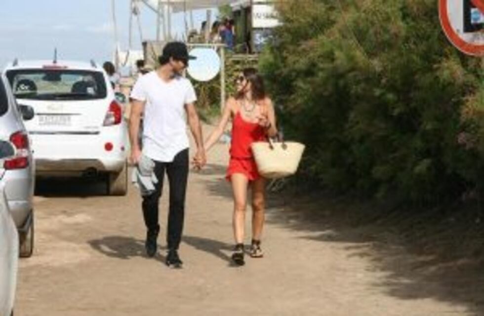 Pampita "escrachó" a Pico publicando un video suyo bailando