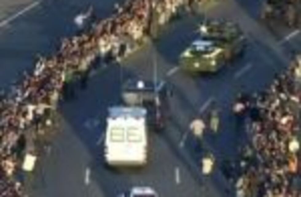 Comenzó el cortejo fúnebre de Fidel Castro que recorrerá toda la isla de Cuba