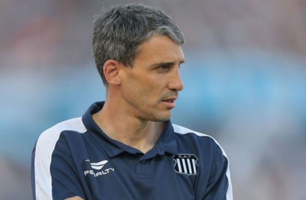 Juan Pablo Vojvoda valoró el mediocampo de Independiente