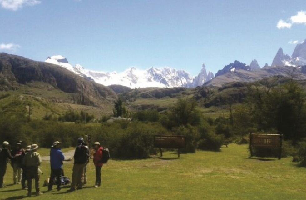 Santa Cruz se promociona en mercados internos y regionales de turismo