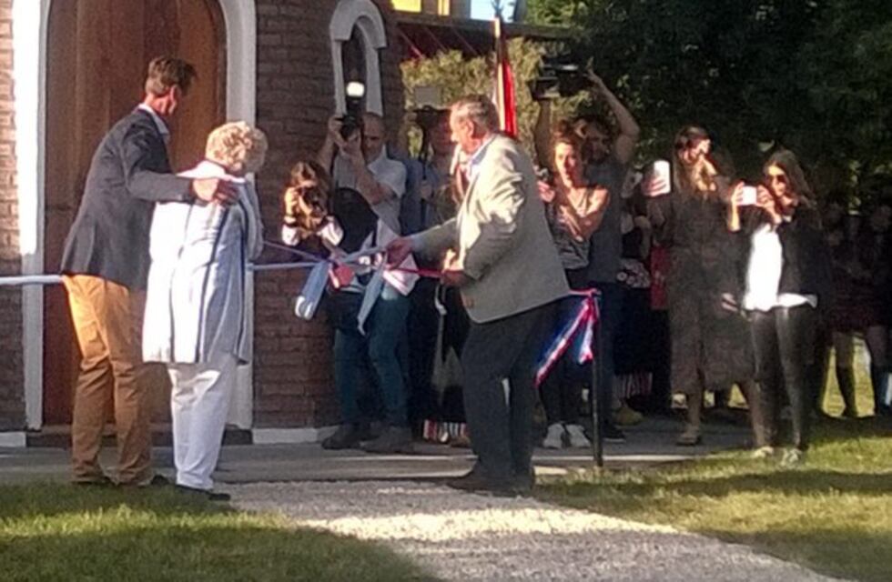 Se inauguró el Molino Holandés