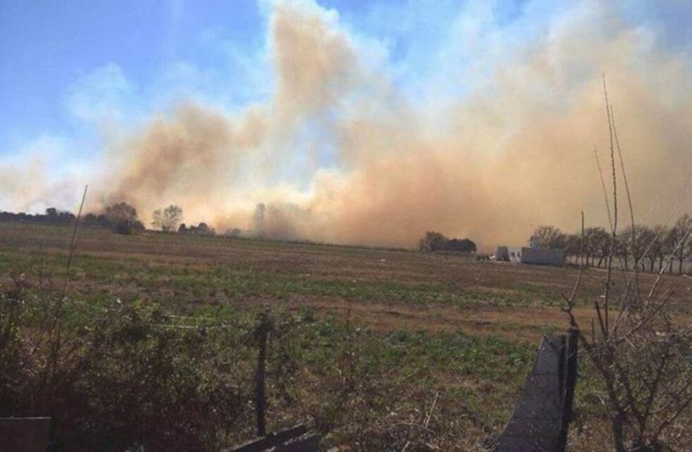 Hay cinco incendios controlados en Córdoba