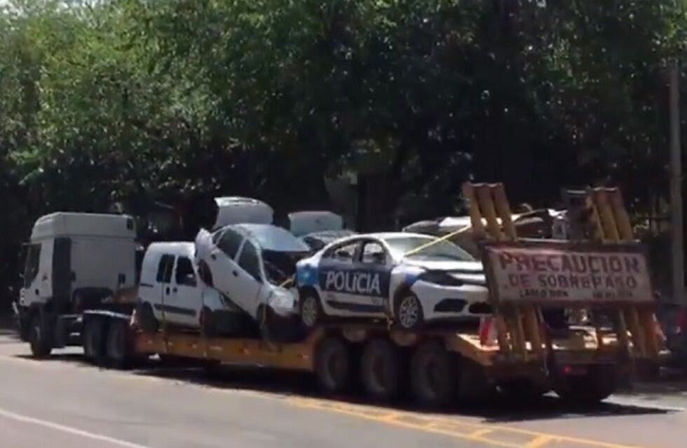 Operativo traslado: así llevan los móviles policiales para ser compactados