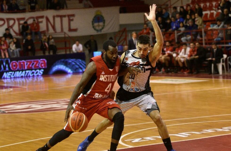 Instituto va por la victoria para meterse en la Final Four del Súper 20