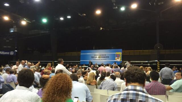 El peronismo busca una fu00f3rmula que incluya al kirchnerismo sin asignarle un rol protagu00f3nico.