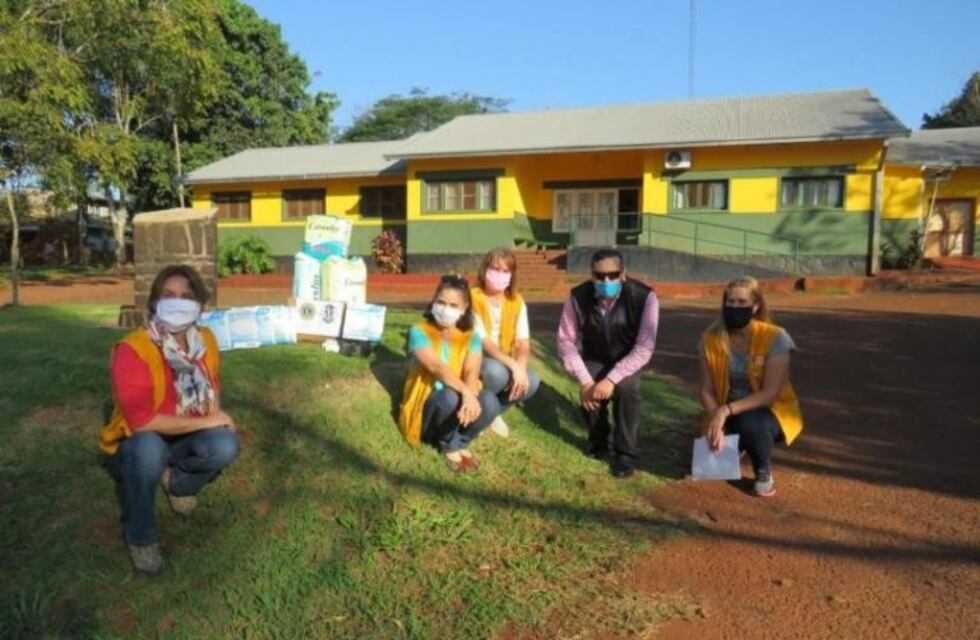 El hospital de Puerto Libertad recibió donaciones del Club de Leones de Andresito