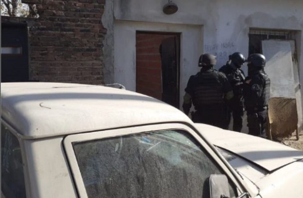 Detuvieron a una cuadra del lugar al presunto autor de un crimen en zona oeste