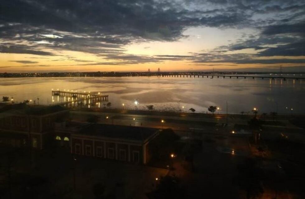 Sábado caluroso en Posadas como  previa a la lluvia y el frío