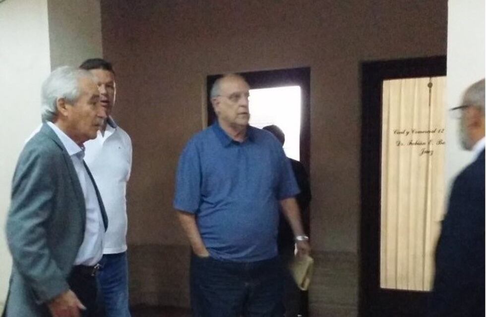 En media de la polémica por los tesoreros de Newell's falta que cobren en las inferiores
