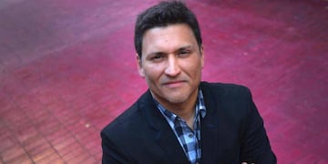 El periodista y conductor televisivo, Mario Urzúa, y su veta artística por fuera de la televisión. Foto: Los Andes.