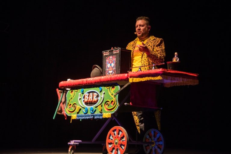 Alta Gracia: espectáculo de magia y circo a beneficio de Ignacio García