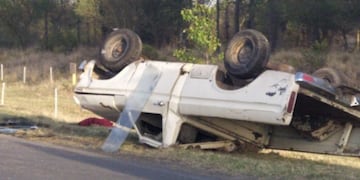 Manejaba ebrio y volcó\u002E Foto: Policía de San Luis\u002E
