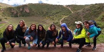 Mendocinas, que son parte del grupo de los turistas argentinos que se encuentran en Perú, piden ayuda\u002E