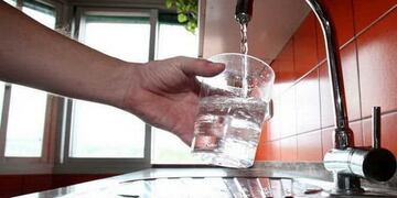 Esto afecta el sistema Mari Menuco y hay baja presión o falta de agua en algunos barrios de la ciudad\u002E