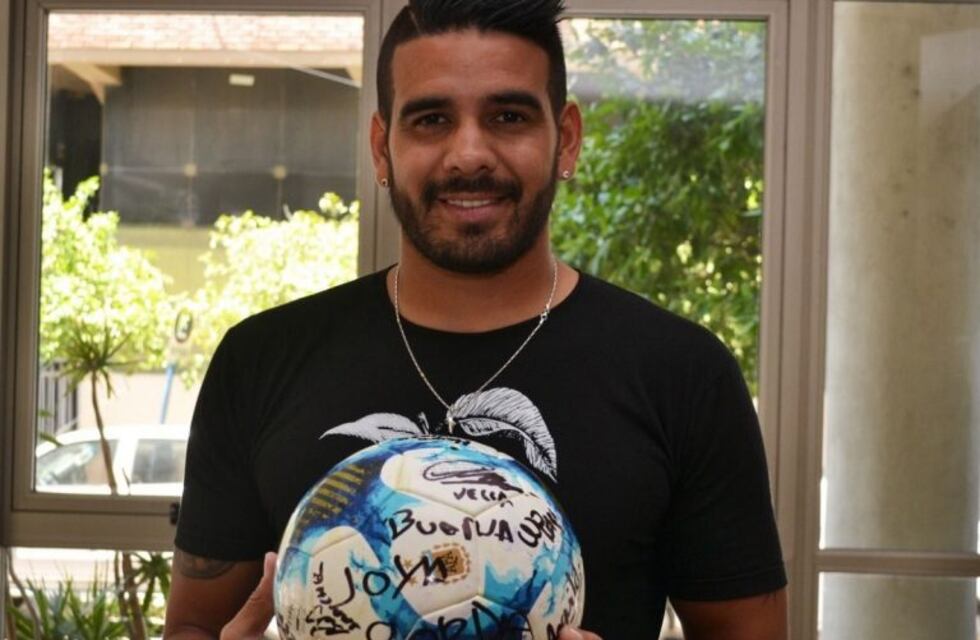 Diego Jara: "Se muy bien lo que es Racing, hay que ascender"