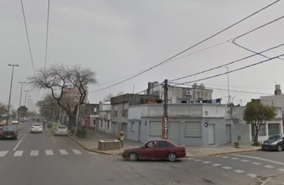 Balearon a un joven y huyeron, pero fueron seguidos por las cámaras hasta su escondite